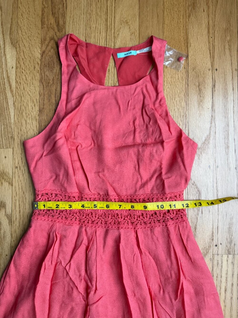 NEW UO X Kimchi Blue Coral Crochet Lace Waist Fit & Flare Open Back Dress - 0 - Picture 5 of 10